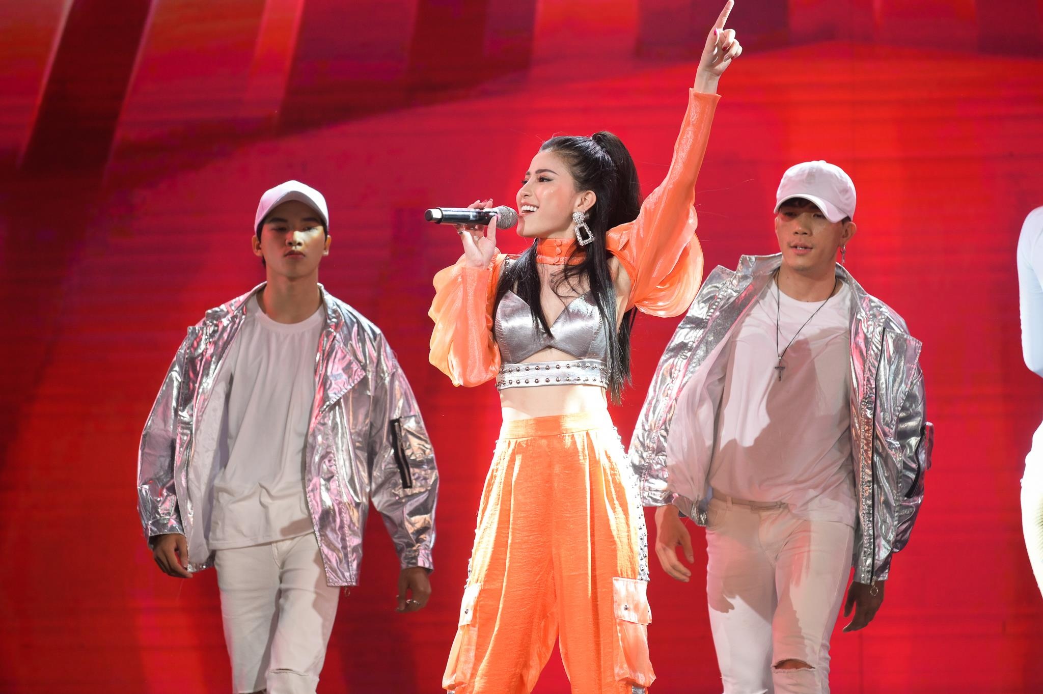 Hoàng Yến Chibi, Tino ảnh 3 Hoang Yen Chibi, Tino anh 3