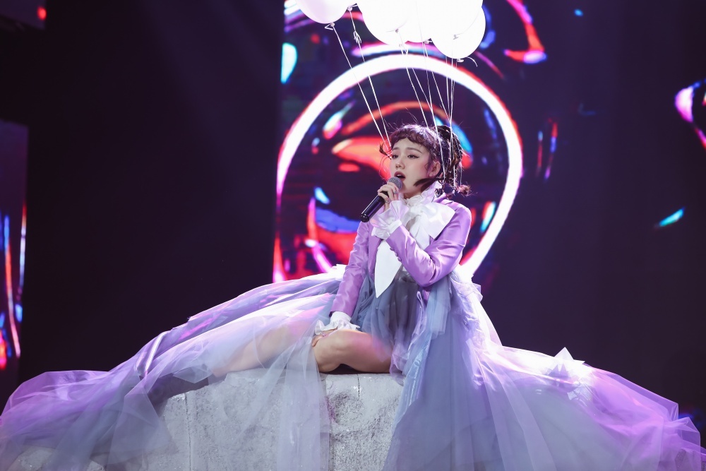 V Heartbeat Music Show anh 4