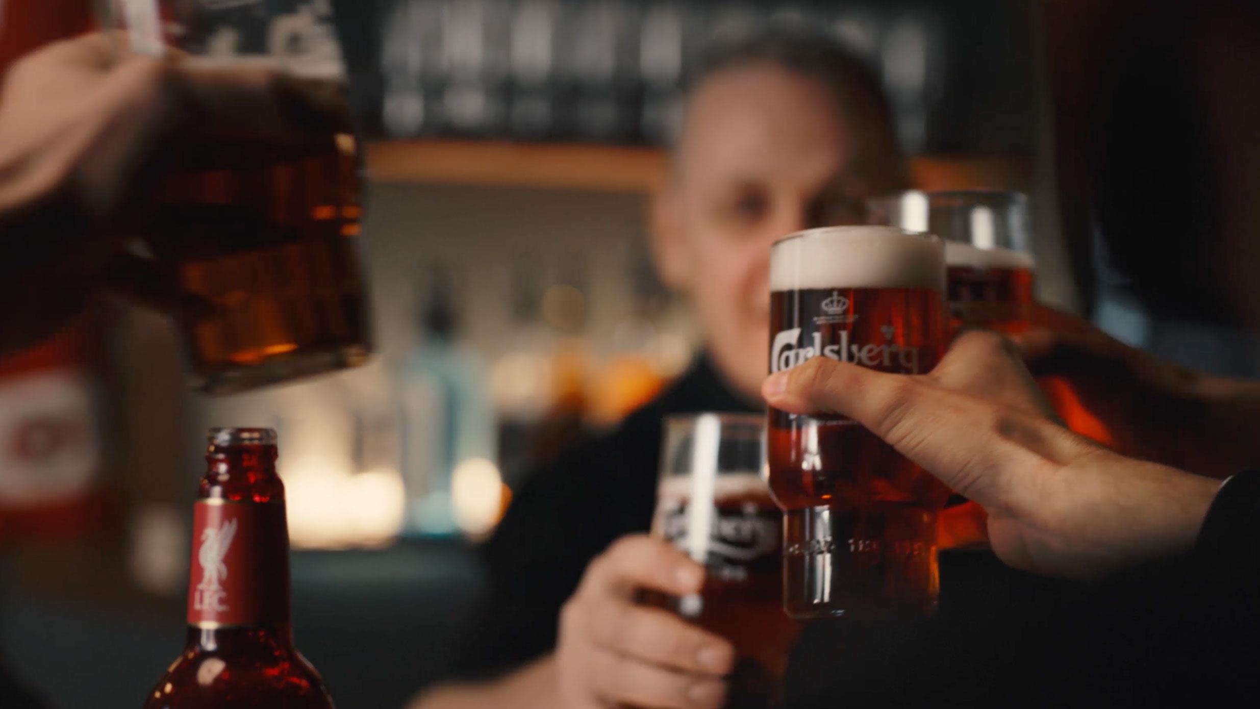 Carlsberg Red Barley - san pham tai hien tron ven 'tinh than do' hinh anh