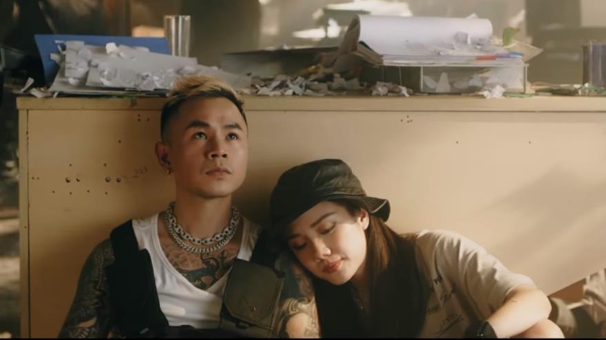 Video - Phuong Ly va Binz thay doi phong cach trong MV 'So close' hinh anh