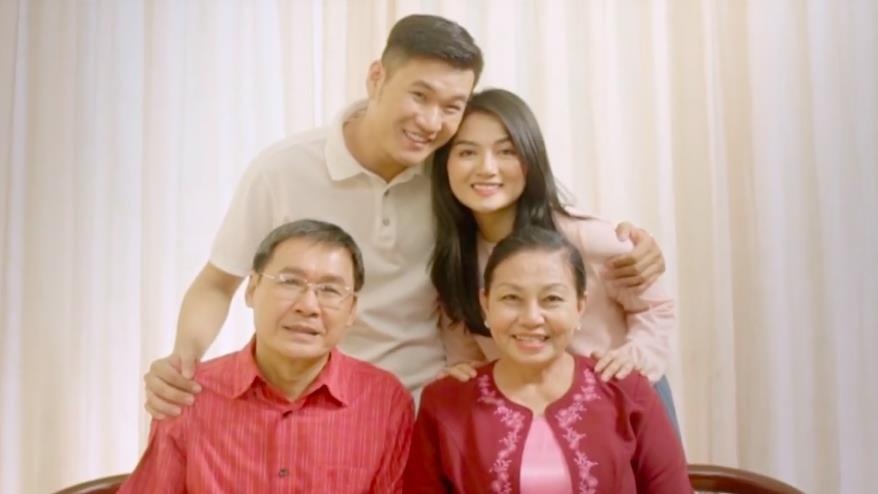 Video - Nu cuoi that cho nguoi yeu nhat hinh anh