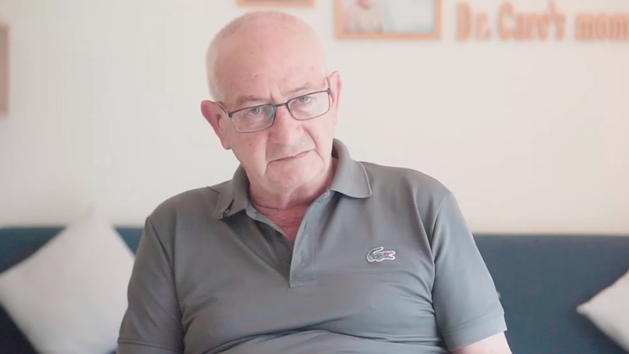 'Quy trinh phong dich o Dr. Care tot nen toi tu tin trong rang' hinh anh