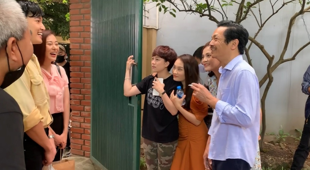 Nhung ngay khong quen anh 1