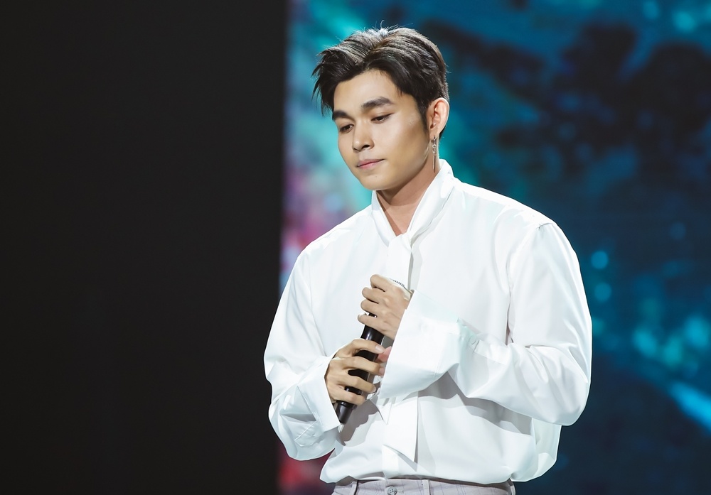 V Heartbeat Live 2 tuoi anh 6