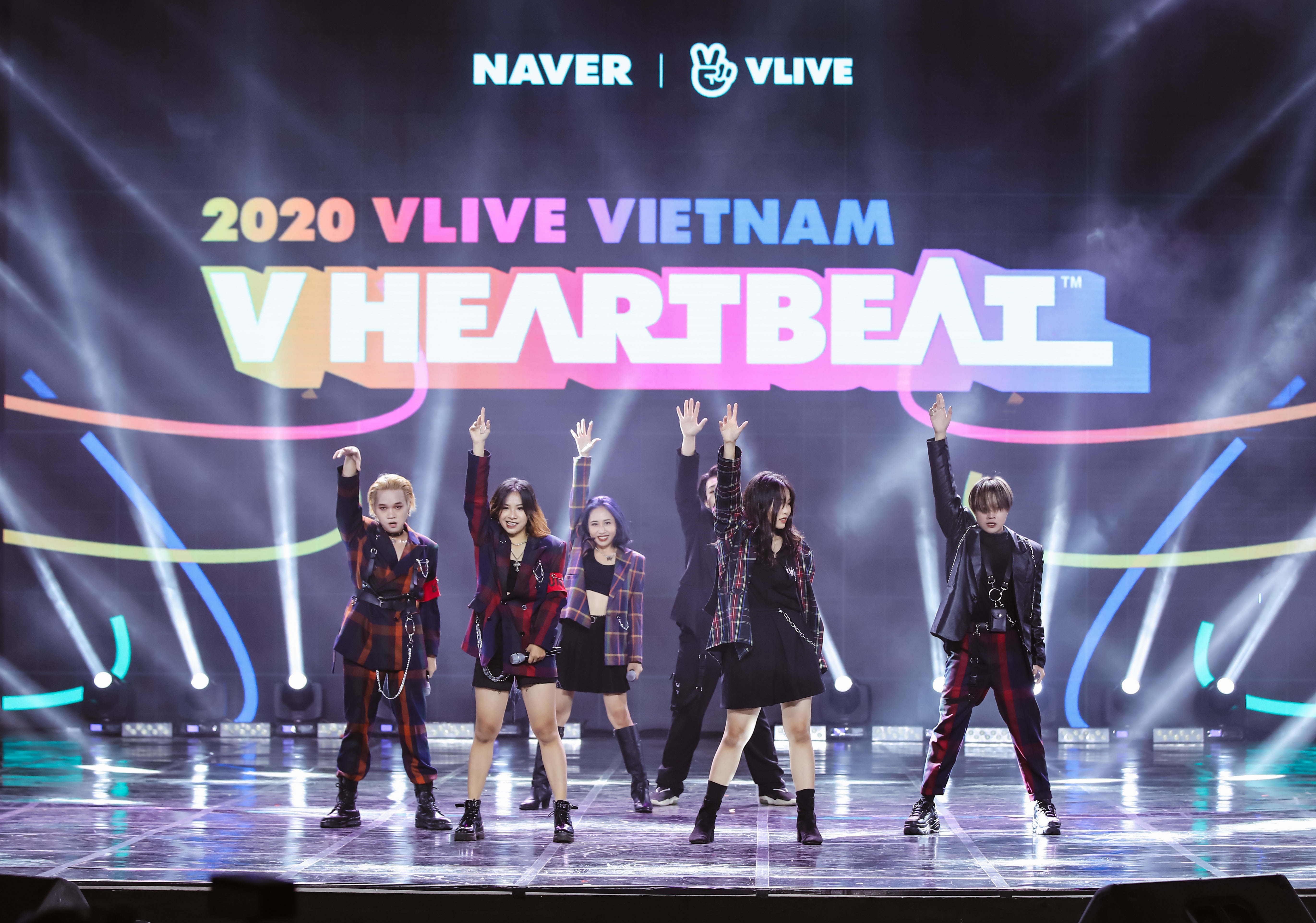 V Heartbeat Live 2 tuổi ảnh 13 V Heartbeat Live 2 tuoi anh 13
