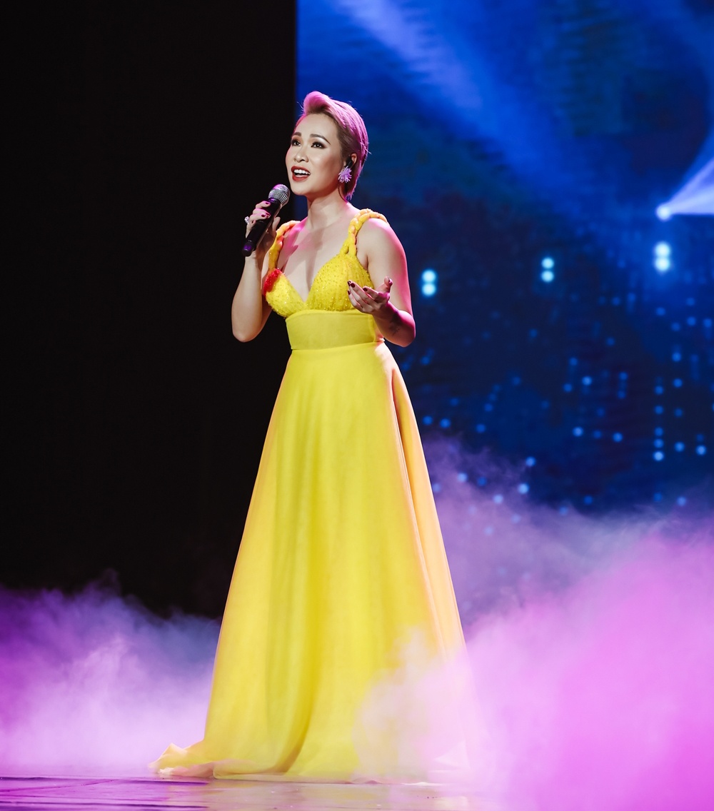 V Heartbeat Live 2 tuoi anh 4