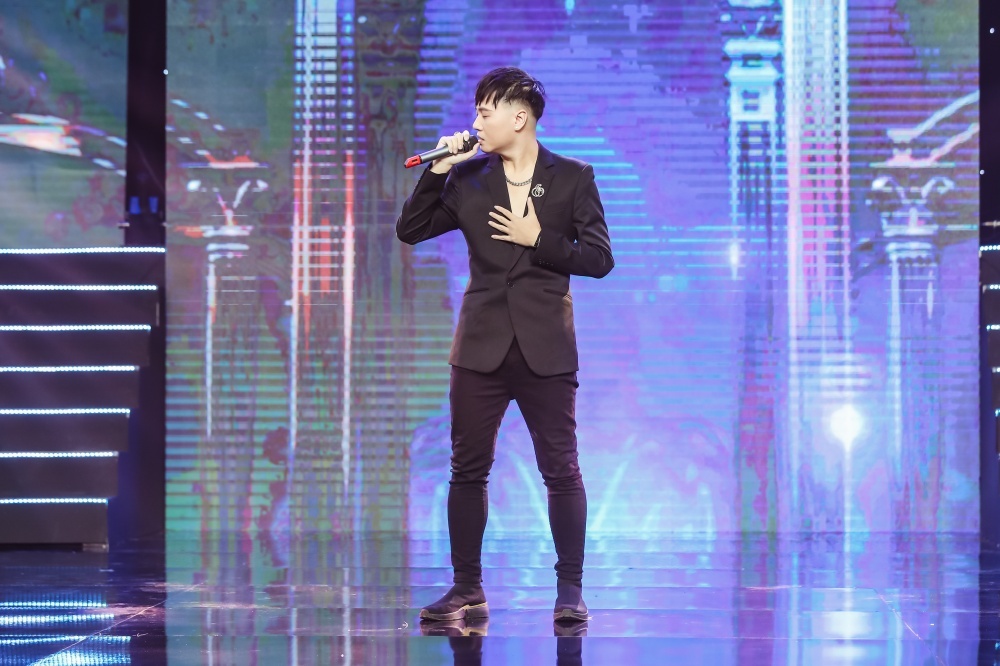 V Heartbeat Music Show anh 9