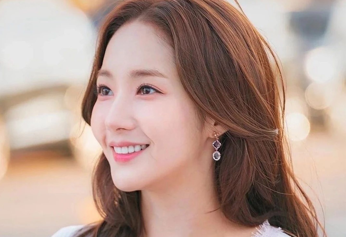 Hoc sao Han phoi trang suc dip Giang sinh hinh anh