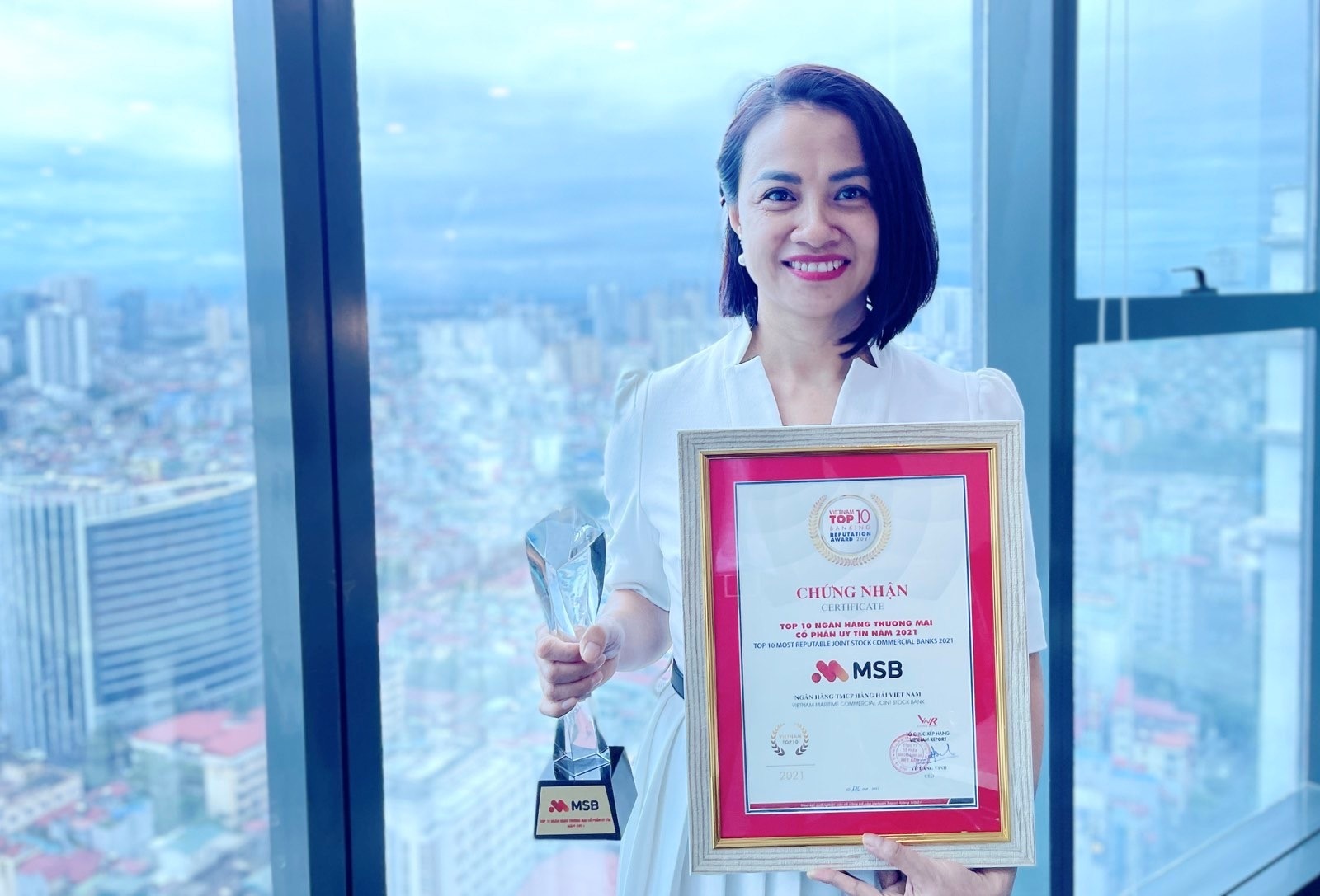 MSB vao top 10 Ngan hang TMCP tu nhan uy tin nhat Viet Nam hinh anh