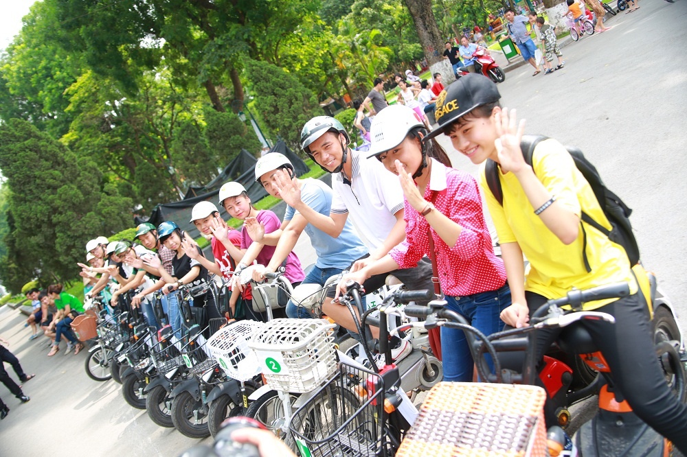 HKbike ben bi nhat cuoc thi 'Thach thuc xe dap dien' hinh anh