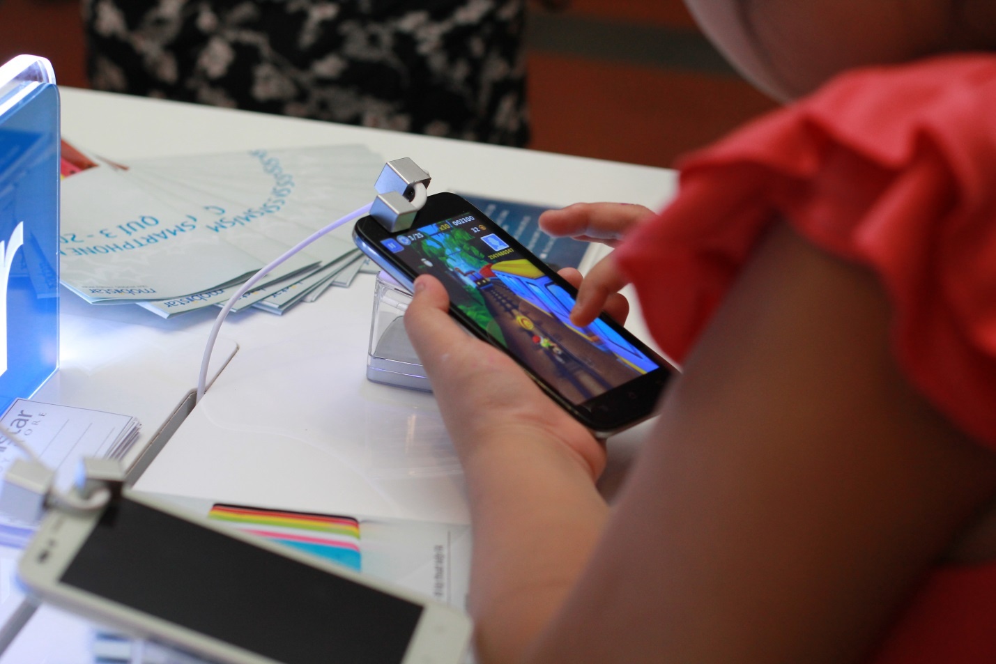 Trải nghiệm game trên LAI 504m.