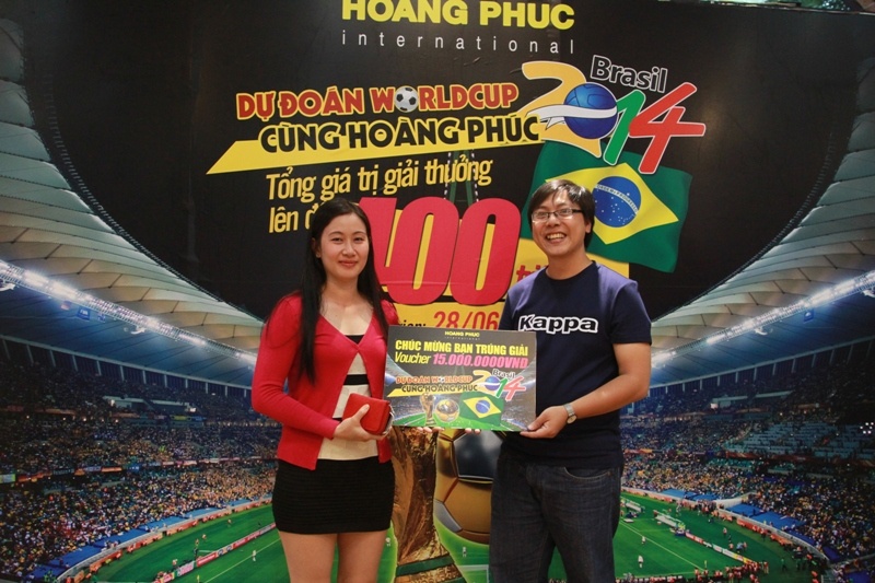 Trao thuong chuong trinh 'Du doan World Cup cung Hoang Phuc' hinh anh