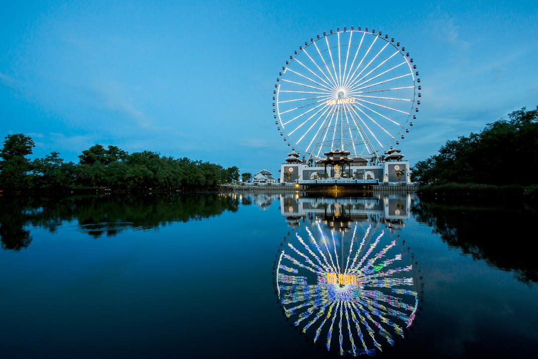 Ngam Da Nang tu vong quay khong lo dau tien tai Viet Nam hinh anh