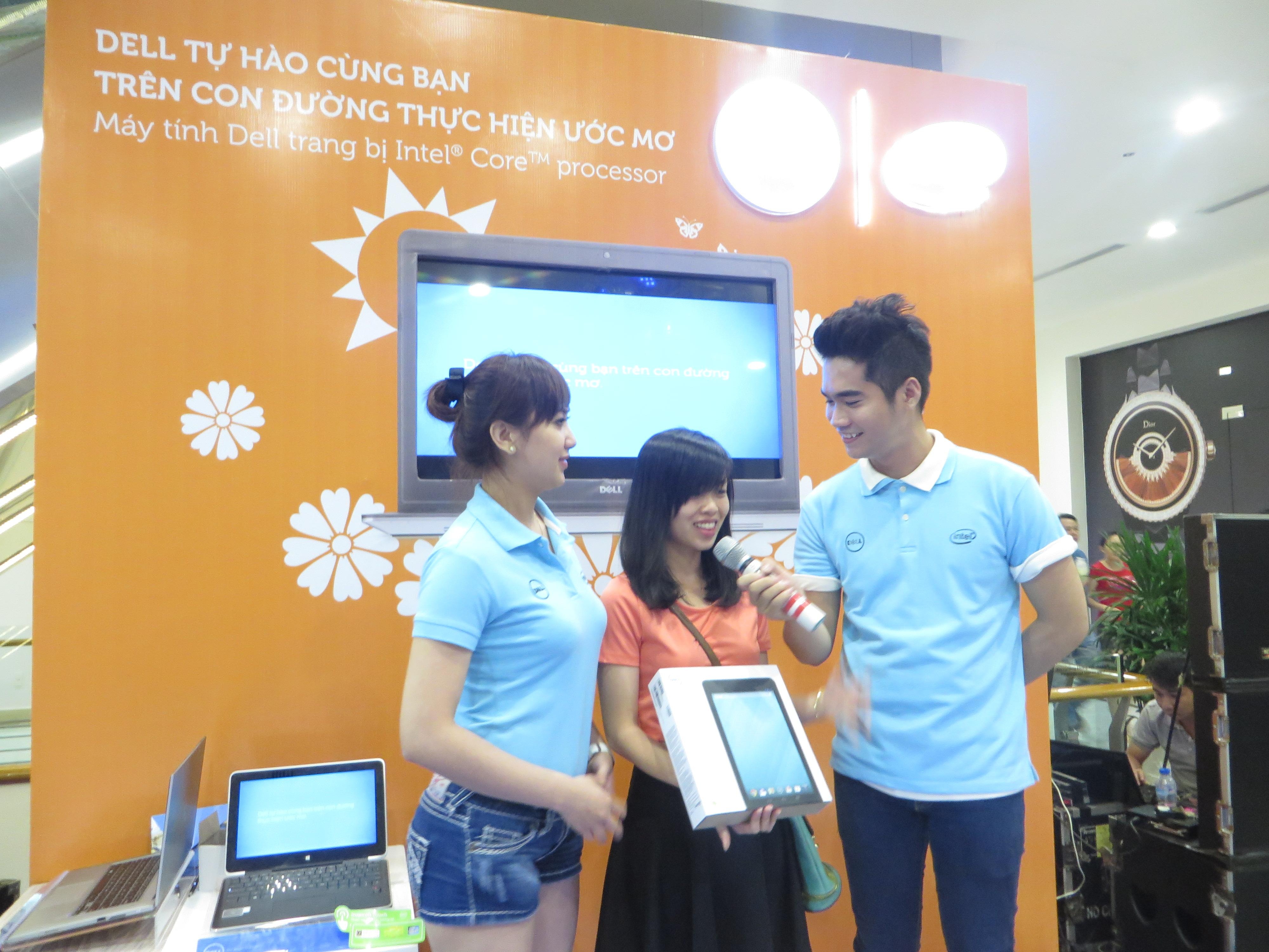 Chị Nguyễn Phan Thùy Hương cũng rất may mắn.