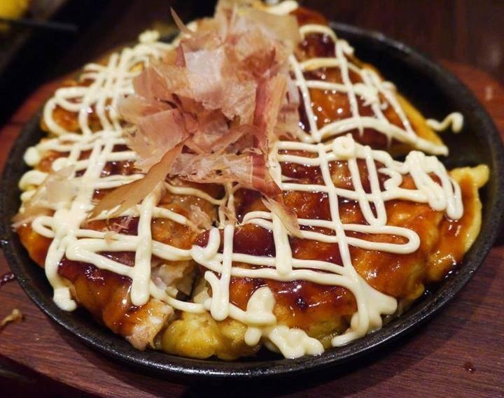 Giá bánh xèo tại Sio Sushi chỉ 50.000 đồng.