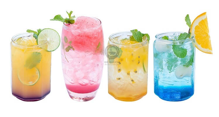 Nước uống mới ra mắt (passion colada, Berry Colada, Granita Energy, Green tea bean…), giúp thực khách ngon hơn khi dùng cùng lẩu hải sản.
