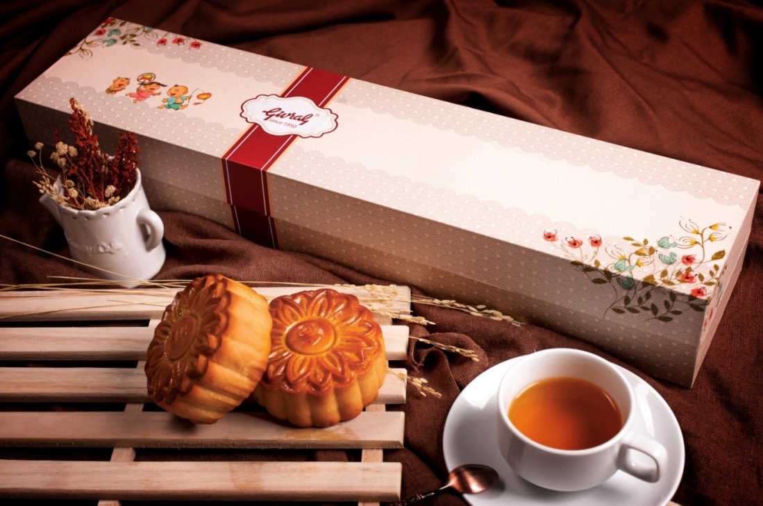 Banh Trung thu sang trong tu thuong hieu Givral hinh anh