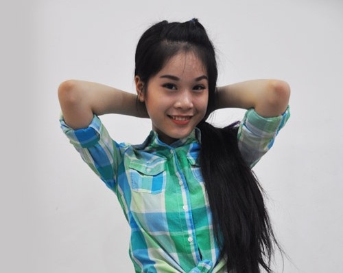 Thoi trang hang hieu chinh hang giam hon 50% gia goc hinh anh