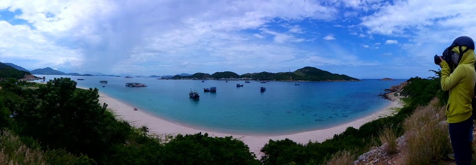 Vịnh Vĩnh Hy chụp từ camera PRIME 508.