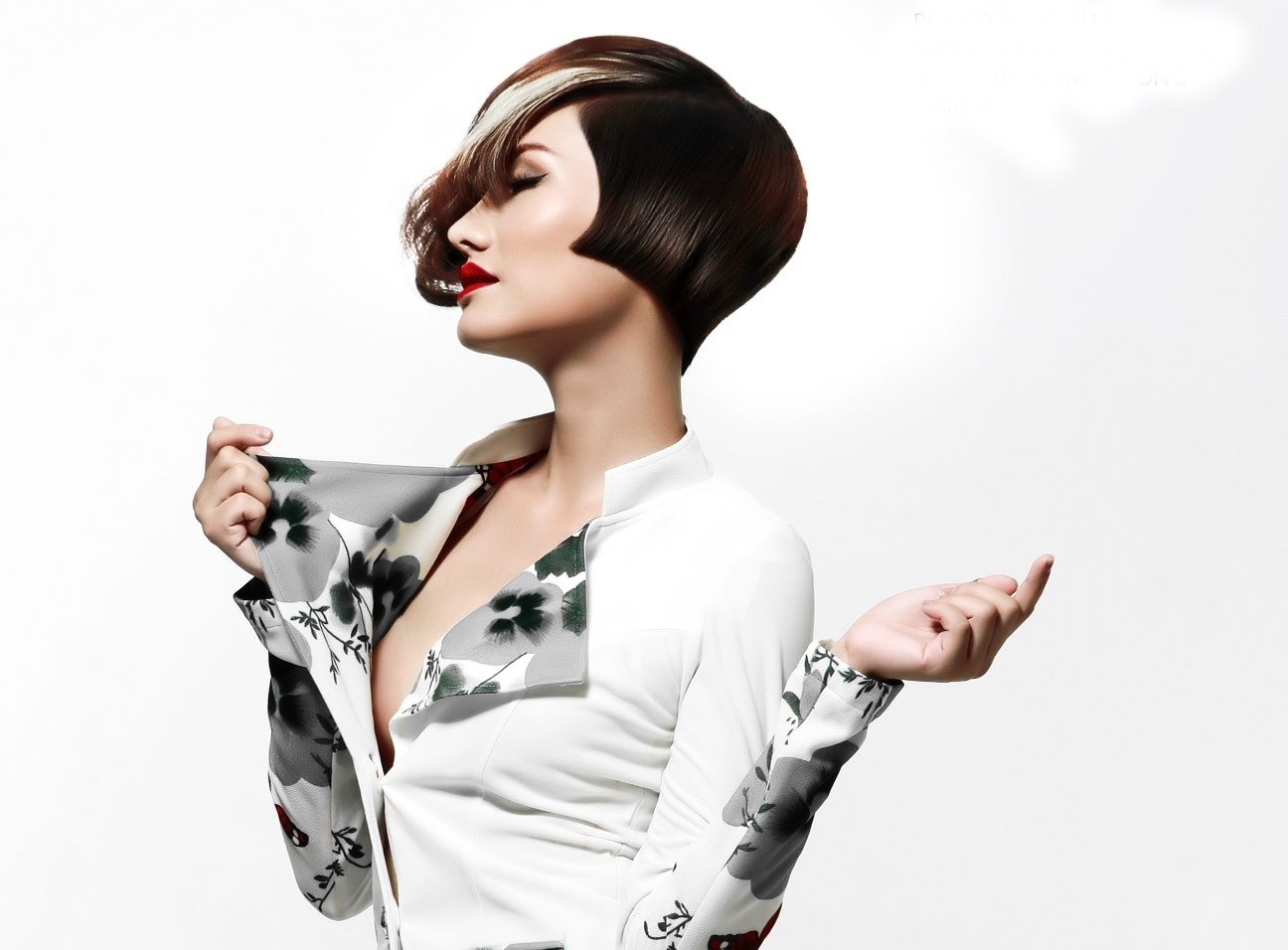 Duong Hieu Ngoc ca tinh voi toc ngan hinh anh