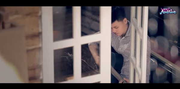 Những hình ảnh MV được đầu tư công phu trong MV Vết Mưa - Thế Bảo.