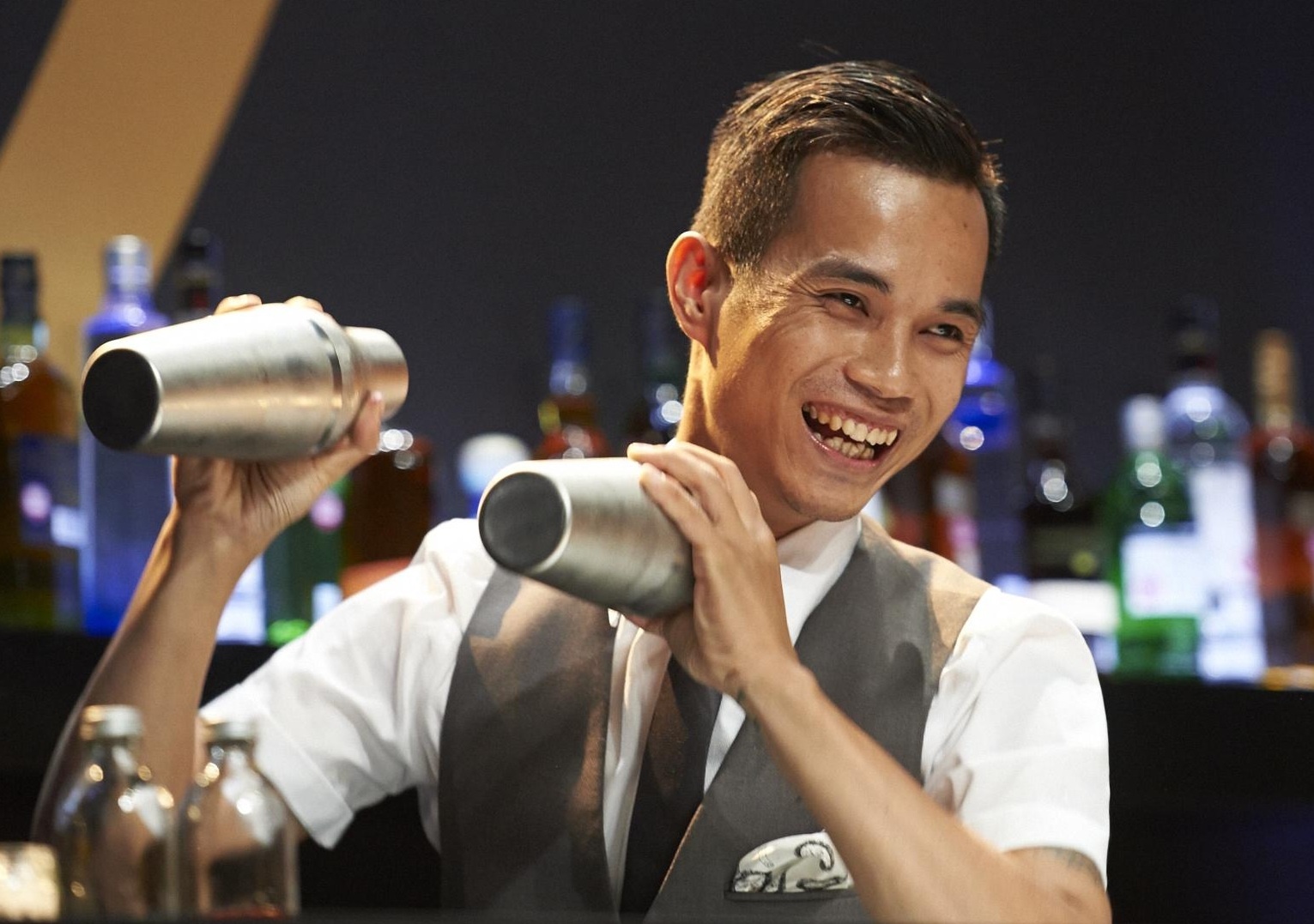 Thi sinh VN lot vao top 16 cuoc thi bartender toan cau hinh anh