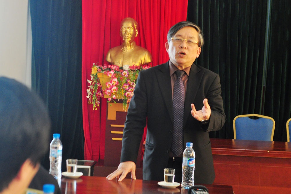 Truong doan bac si: 'Khong can dua nan nhan nao ve Ha Noi' hinh anh