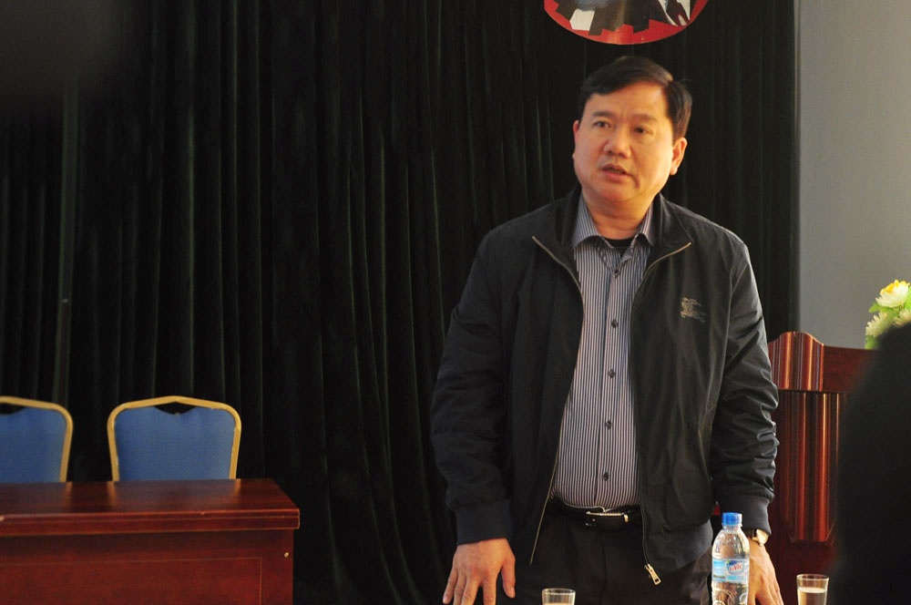 Oc neo cau treo Chu Va 6 da bi lam au hinh anh