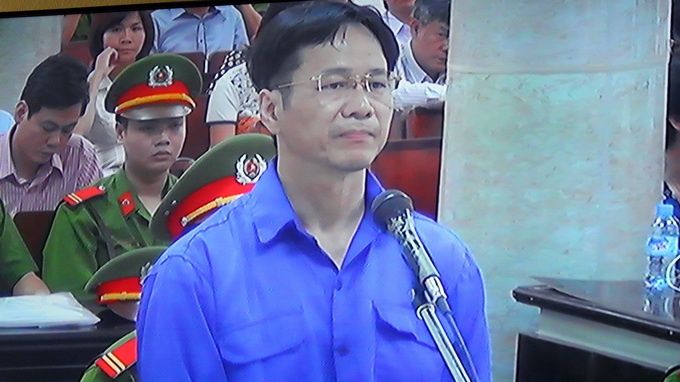 Cuu lanh dao ACB: Cho huong dan, ngan hang kho vuot qua hinh anh