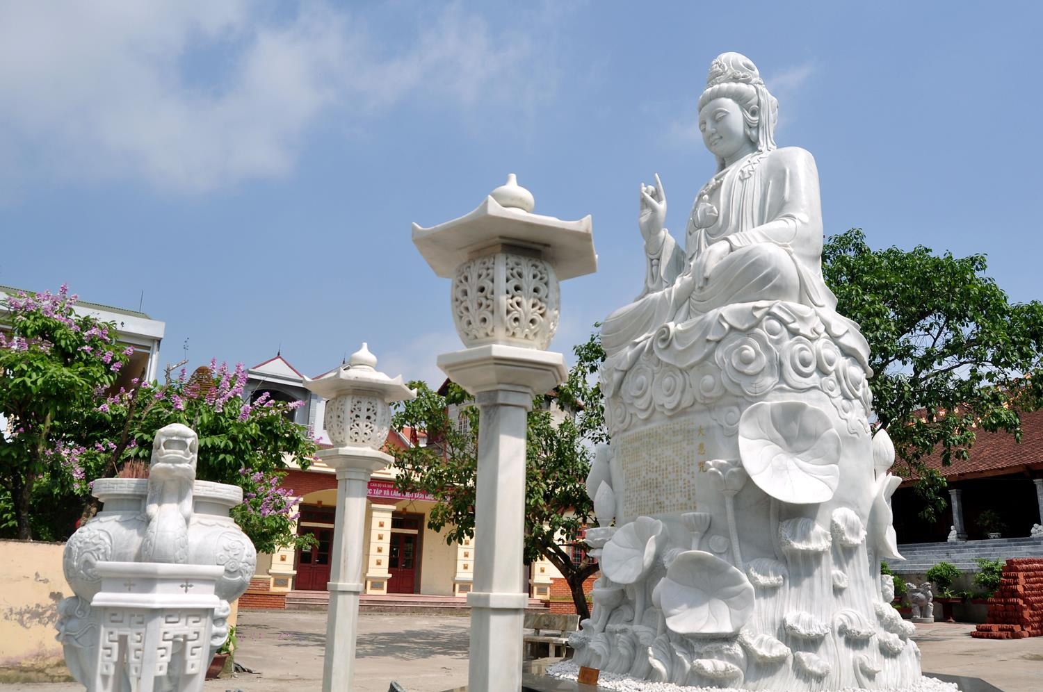 Tuong Bo tat bang da trang lon nhat Viet Nam hinh anh