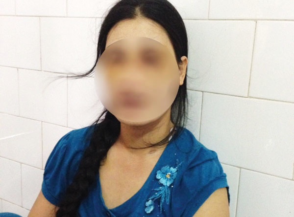 Chong tra tan vo con, bat an phan lon hinh anh