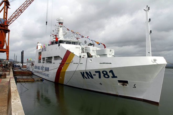 Ban giao tau kiem ngu hien dai nhat Viet Nam hinh anh