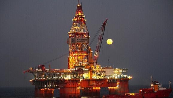 TQ cam them gian khoan Nam Hai so 4 gan vinh Bac bo hinh anh