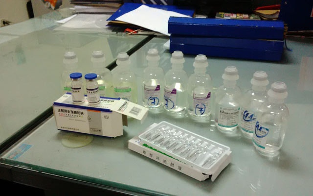 7.000 ong thuoc khang sinh khong ro nguon goc bi tam giu hinh anh