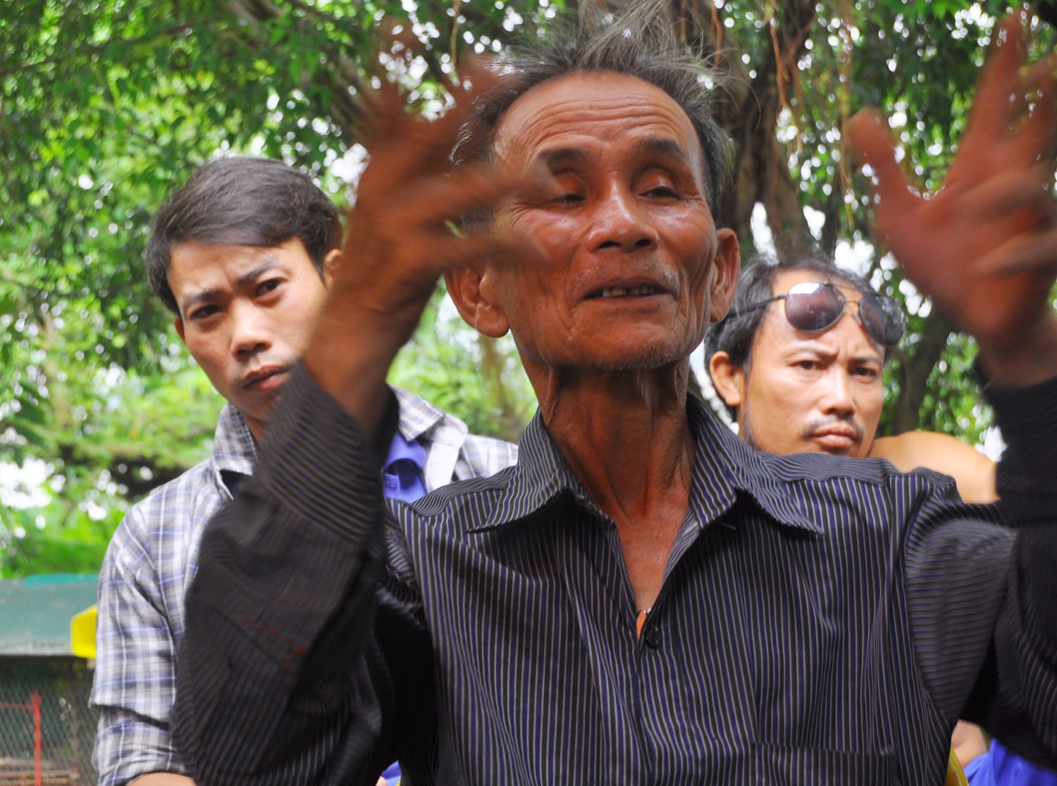 Ông Nguyễn Văn Hậu, trưởng bến đò Văn Đức 