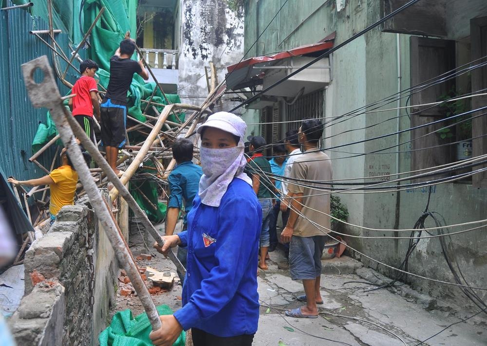 Gian giao roi tu tang 11 xuong khu dan cu hinh anh