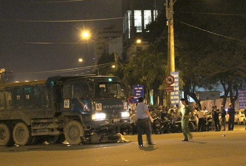 Co gai Nam Phi tu vong vi tai nan o trung tam Sai Gon hinh anh