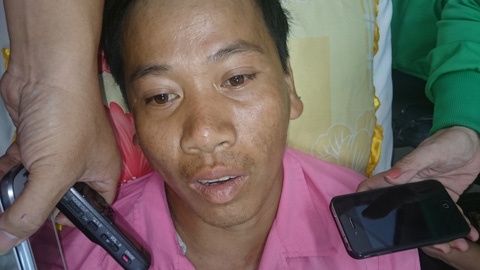 Anh Nam khóc khi nhớ về vụ tai nạn kinh hoàng.