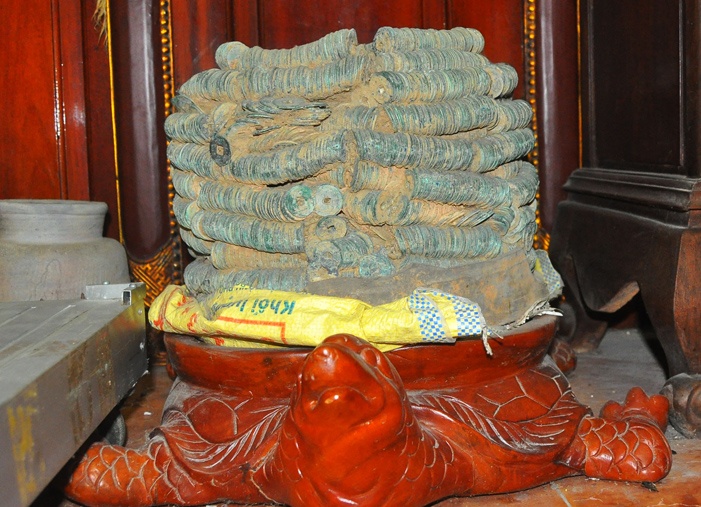 Kho tang vo gia cua ong 'vua tien co' hinh anh