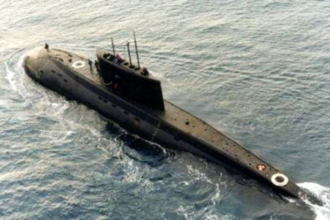 Tau ngam Kilo Hai Phong sap duoc ban giao cho Viet Nam hinh anh