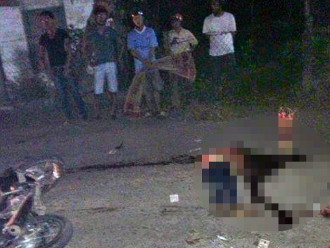 Dam vao cong nha dan, 3 nu sinh tu nan hinh anh