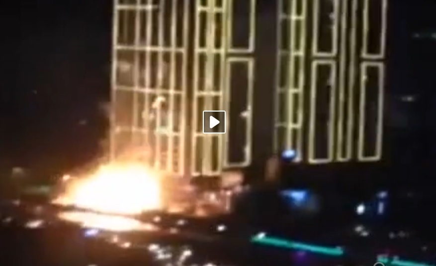 No lon truoc cao oc 40 tang hinh anh