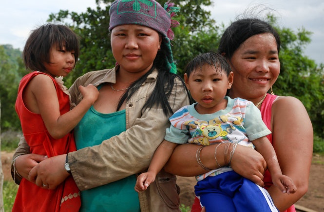 Noi long cua nguoi cha 2 chi em 'giong khi' hinh anh