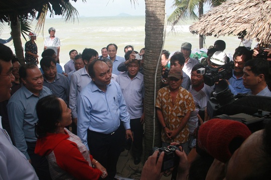 Ho tro 40 ty dong chong sat lo bo bien Cua Dai hinh anh