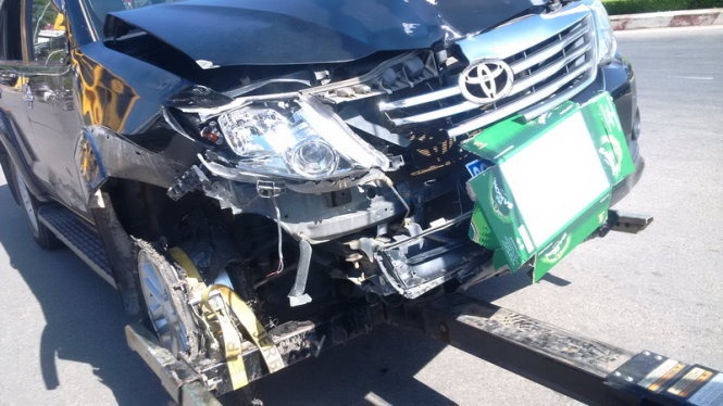 Hanh trinh 20 km truy duoi xe cua Vien truong kiem sat hinh anh