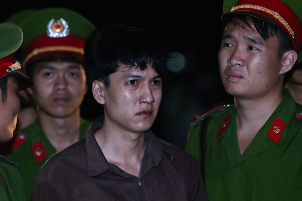 Cai gia qua dat cua khat vong mu quang hinh anh
