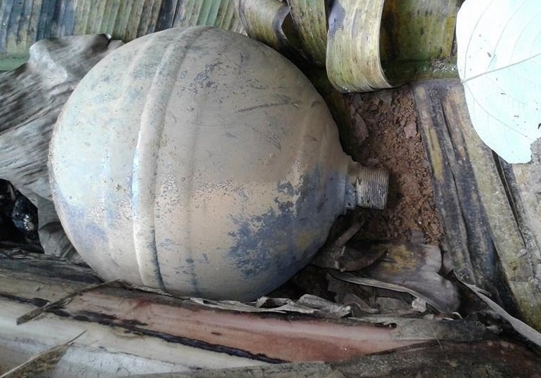 Manh vo vat the la roi thung mai nha dan o Yen Bai hinh anh