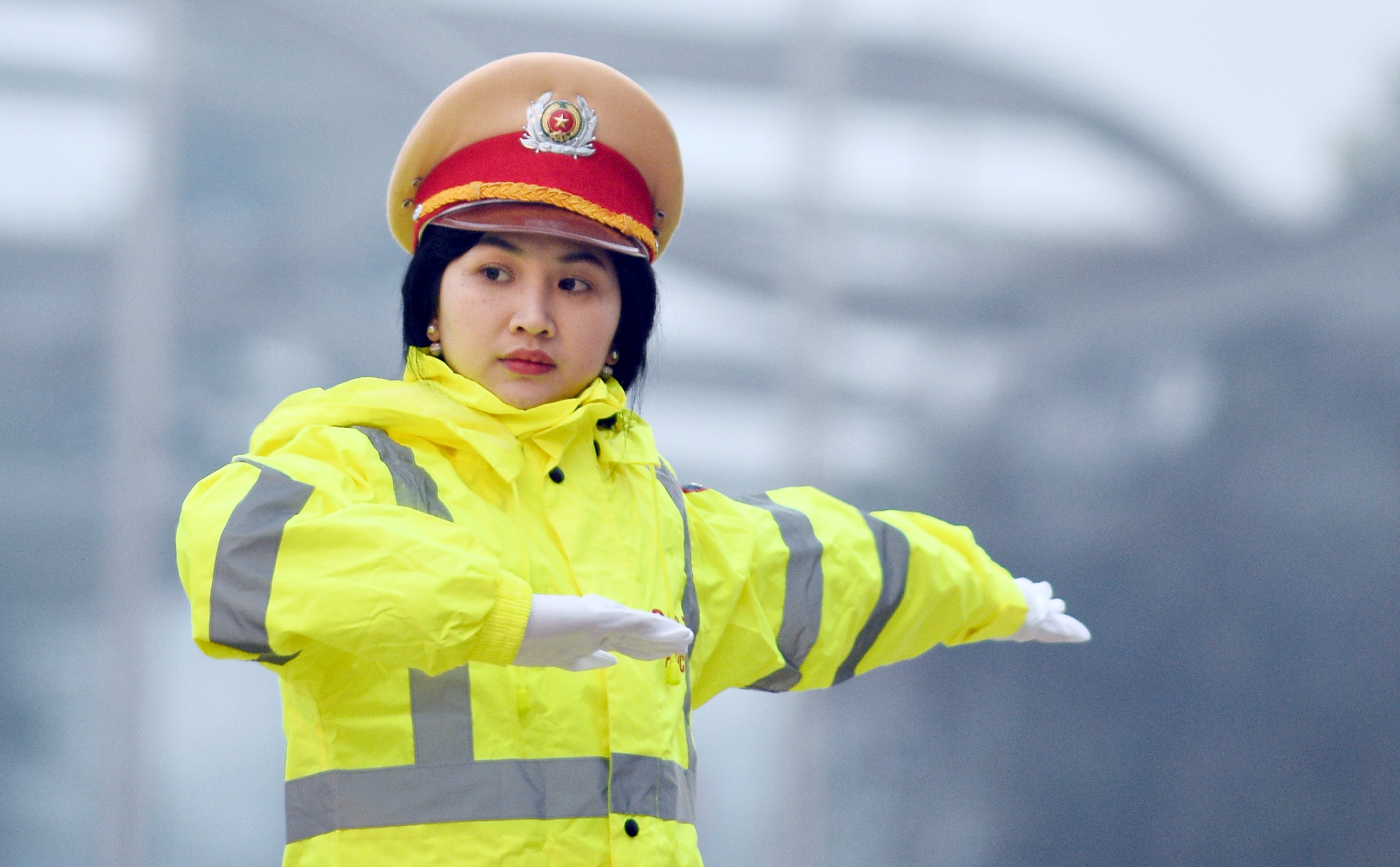 Quyen han cua CSGT theo quy dinh moi hinh anh