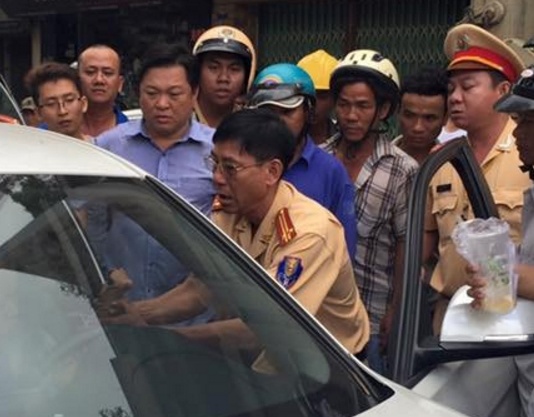 CSGT lam quyen trung dung phuong tien se bi xu ly hinh anh