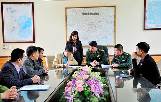 Tre em bi lua sang Trung Quoc anh 1